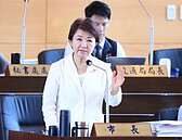 土方之亂　盧秀燕再建議新制暫緩