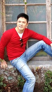 8.當過演員、主持人的張鈞，投資房市經驗相當豐富。