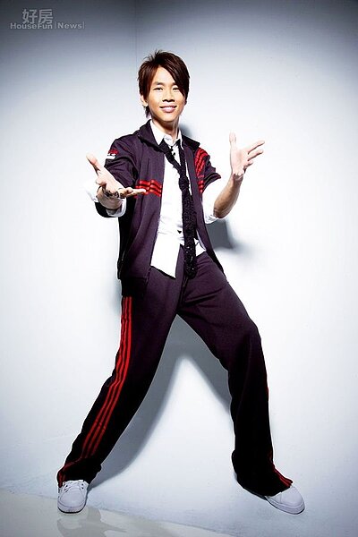 7.陶喆將旗下的「偉大文化」與「新歌文創」整併後,也搬到台北文創大樓。