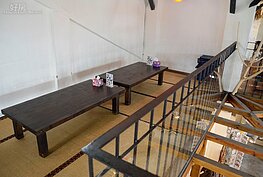 留有日式風味的榻榻米座位