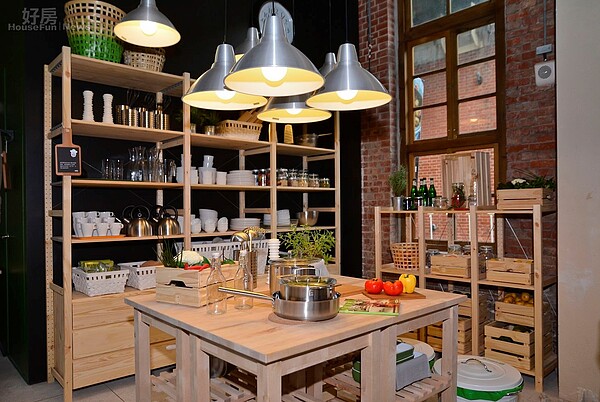 收納讓人好頭痛,不過有五招懶人法,教你快速把家裡收拾乾淨。(好房網News記者 陳韋帆/攝影)