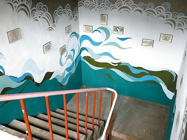 警察宿舍經整理改造,變得很繽紛。( 記者吳淑君/攝影)