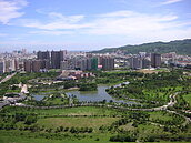 高市府標地案　端精華區引人氣