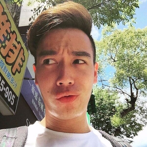 2.撇開搞笑的一面,無尊本人還稱得上是位帥哥。