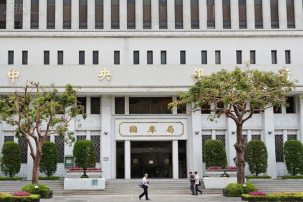 央行在利率與房貸調整上,是影響房市交易的重要因素。(好房網News記者 陳韋帆/攝影)