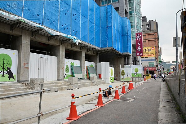 文林苑案已落幕一段時間，建物主體也逐漸建構成型。（好房網News記者 陳韋帆／攝影）