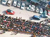 上海樓市瘋了　跳價連連