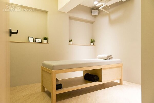 6.	獨立的按摩房清爽優雅，把視障按摩升級為SPA等級。
