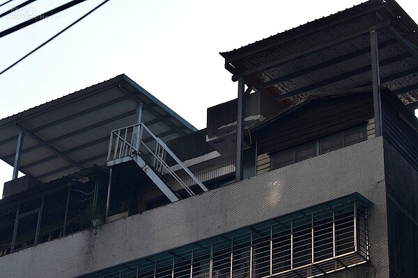 雙北區域有許多老公寓屋齡偏高老舊。(好房網News記者 陳韋帆/攝影)