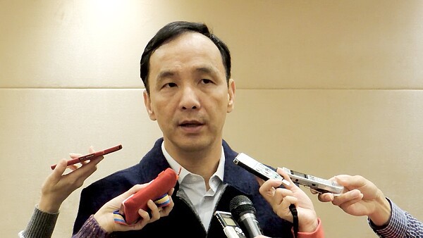 外傳核一廠後年底除役後,將再興建大型乾式貯存場存放核廢料,新北市長朱立倫昨天強調「新北市絕對不可以成為核廢料處置場」。 記者祁容玉/攝影