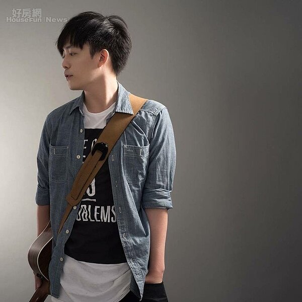 1.李洹宇曾為網路偶像劇《同樂會》配樂、也是陳大天歌曲《苦澀模式》的製作人。