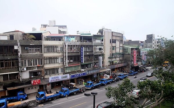 南台灣大地震後,土壤液化問題引發民眾關心。 記者許正宏/攝影