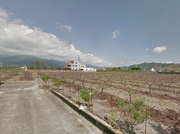 台東農地違停遭取締。(翻攝自Google Map)