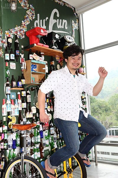 1.生性樂觀的廖宏淋,想用「熊轉家小豬食」餐廳轉動世界。