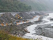 南橫中期道路　最快年底完工