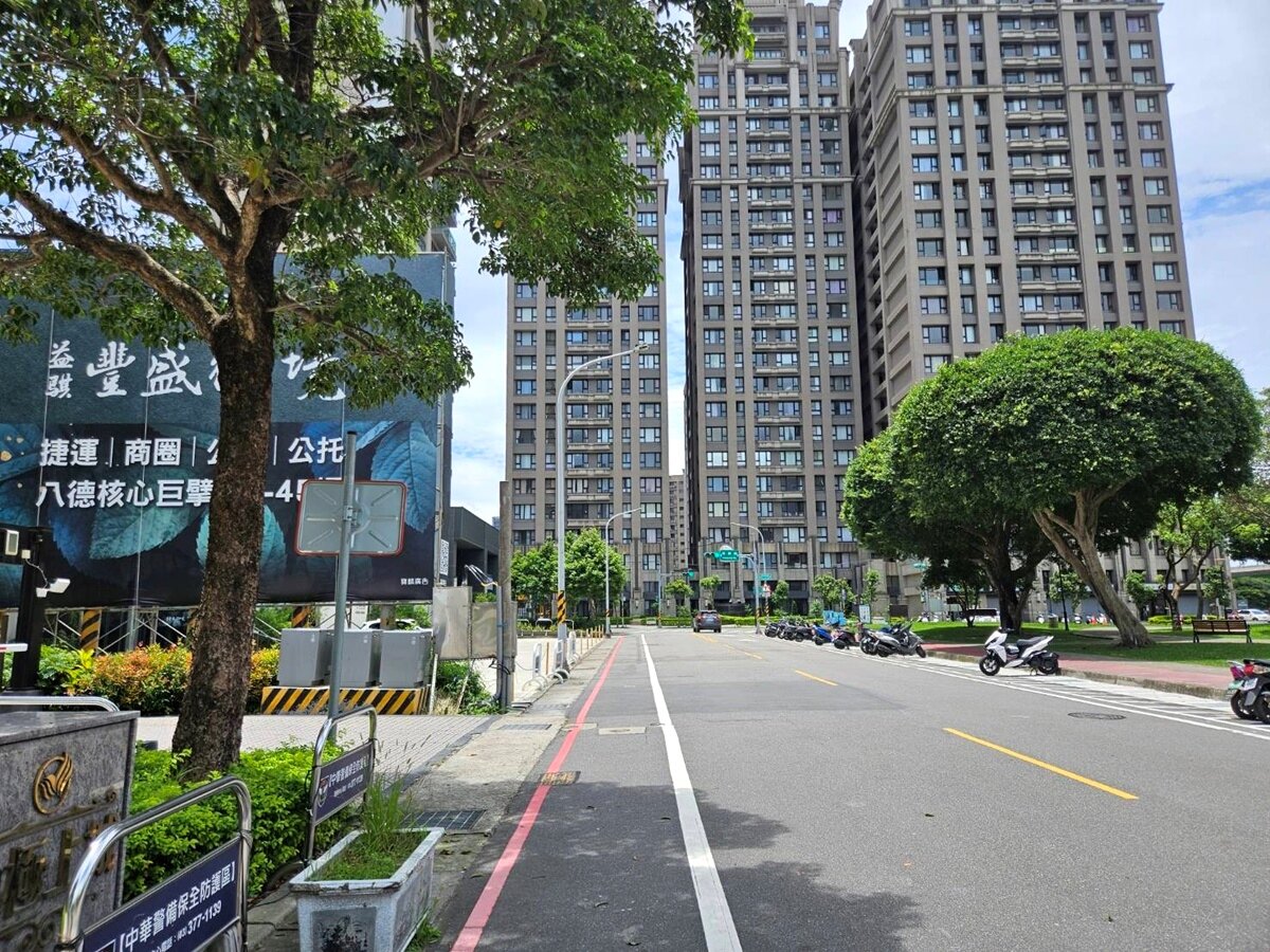 後續資金回到房市後，選擇未來發展性佳、建設看得到的區域就是不敗，八德擴大重劃區就是極具潛力的區塊。圖／好房網News記者林和謙／攝
