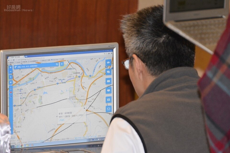 土壤液化查詢情境照片。(好房網News記者陳韋帆/攝影)