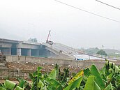 假日塞爆　南雲交流道26日通車可望解套