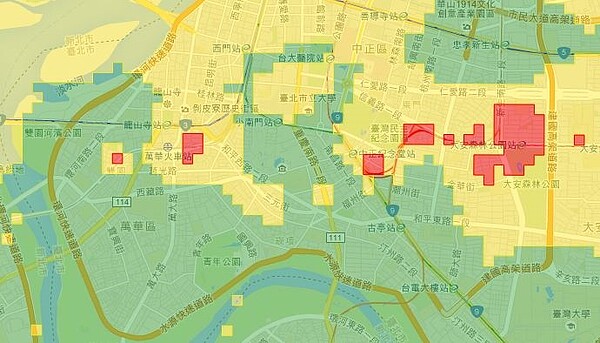 萬華區跟中正區雖多位於綠色低潛勢區中，不過日前科技點名這兩區受到地震的影響更大。（圖／翻攝自地質雲）