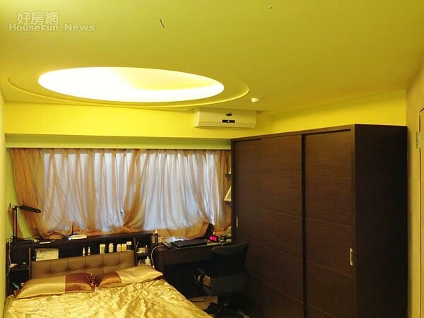 8. 中壢家的主臥,一旁有個相當大的衣櫃。