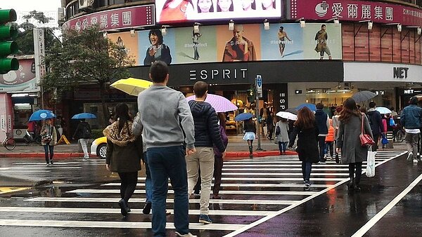 台灣連日下雨導致房屋「反潮」十分嚴重。（好房網News記者陳韋帆／攝影）