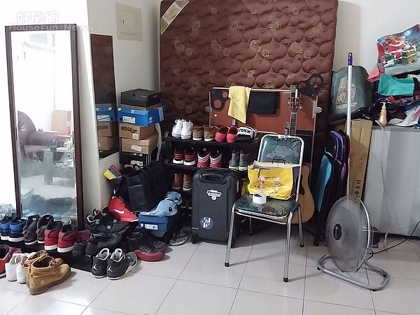 6. 好友卡古則特別有一個區塊蒐藏他的喬丹鞋。