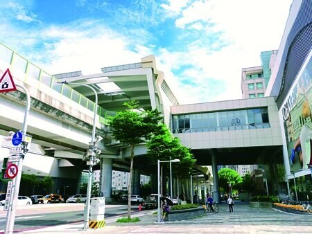 
中捷市政府站位於發展成熟的五期、七期，未來還有雙捷運交會共構利多，吸引外地客指名置產。圖∕曾麗芳
