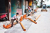 大溪復興路建汙水管　人行道恐拆