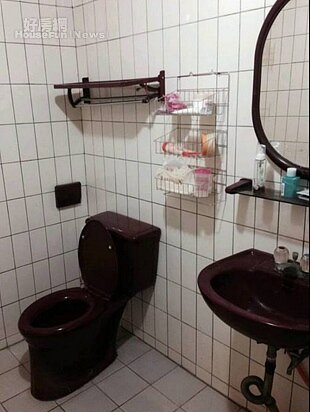 Joni家原始廁所。（好房網News記者陳佑婷／攝影）