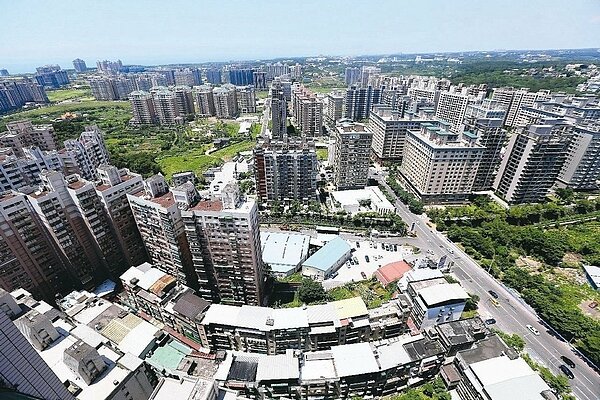 央行出手「打房」這幾年,不少區房價下跌。 圖/報系資料照