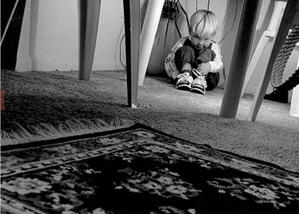 不少兒童目睹家庭暴力。（圖／擷取自財團法人國家政策研究基金會）