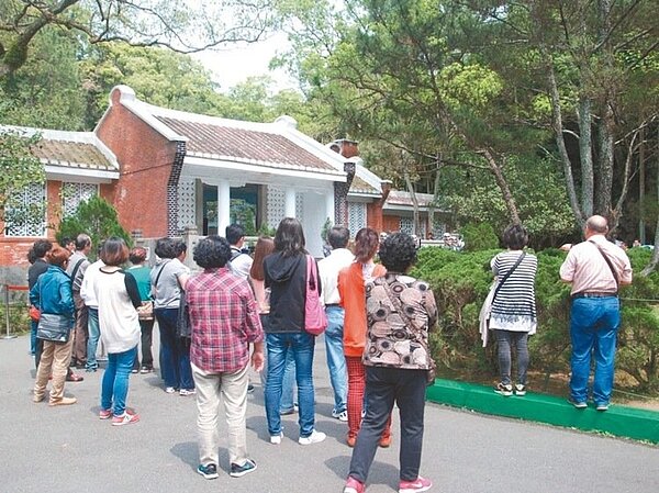 陸客到桃園觀光旅遊,大溪慈湖和老街最受青睞。 圖/桃市風管處提供