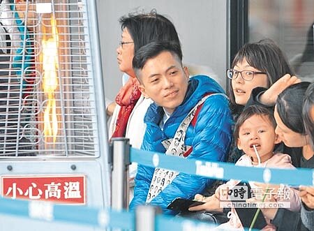 [挑選] 房間暖爐選擇？(內有選手)