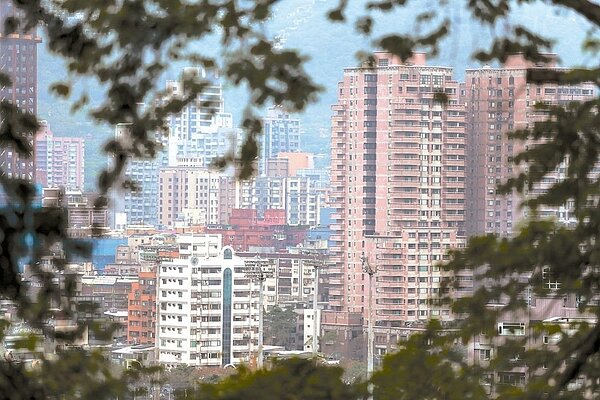 房市329檔期上周登場,人氣回升,市調發現,先前大手筆推出促銷活動的建案,有些已悄悄取消。 報系資料照