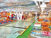 漁民心痛　「海染黑了、魚毒死了 要怎麼活？」