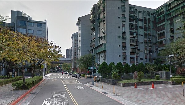 行善路每到尖峰時刻，交通就會大打結。（翻攝自google map）