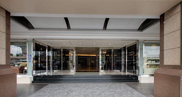 凱薩大飯店。(圖/擷取自Google Map)