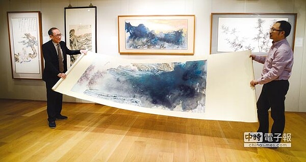 張大千晚年重要潑墨潑彩作品《桃源圖》在香港蘇富比春拍以2.7億港元成交。 圖/新華社