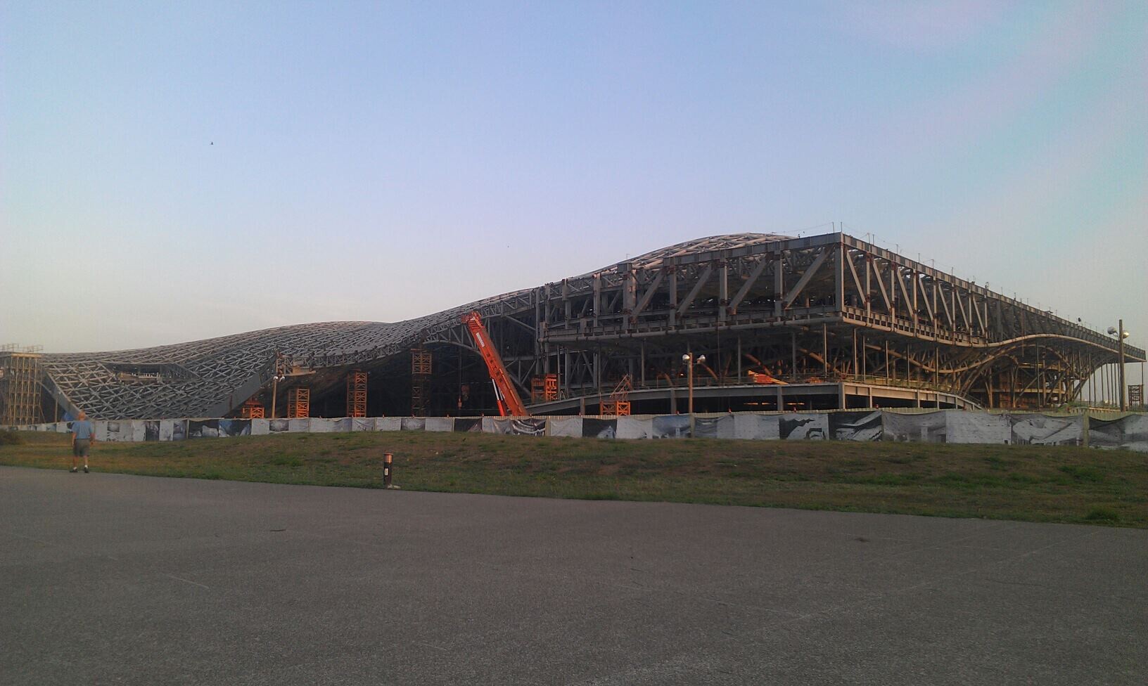 鳳山地區在衛武營公園以及鐵路地下化等議題帶動下,吸引首購族進場購屋(圖/衛武營/好房圈資料中心)