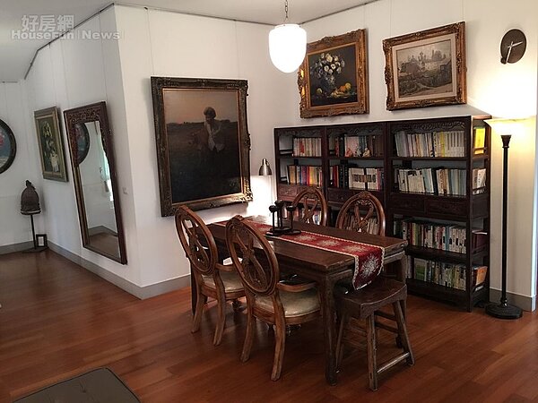 9. 夫妻倆安靜看書、喝茶的空間。