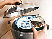 內層塗料含雙酚A　罐頭食品「避免直接加熱」