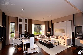 「太平洋之森」現場規畫一間50坪的3+1房樣品屋。