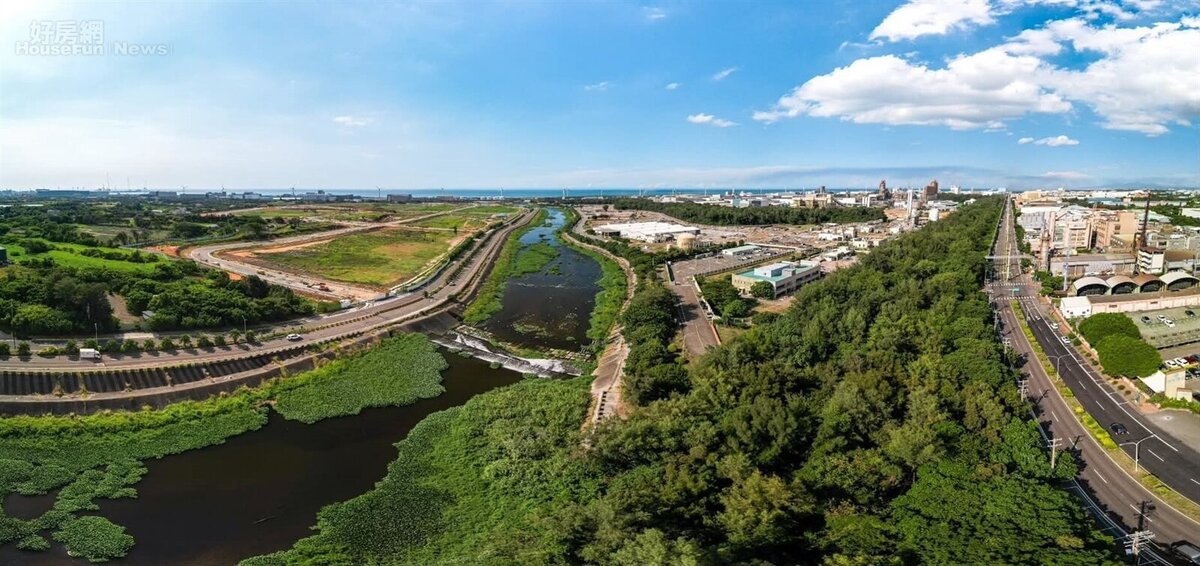 高力國際協助美商科慕處分觀音工業區8.3萬坪土地,寫下113億元天價交易。圖/高力國際提供
