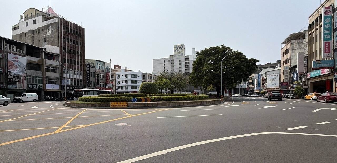 台南市有超過30萬戶屋齡30年以上老宅,「老宅延壽機能復新計畫」今天開始受理申請。記者吳淑玲/攝影