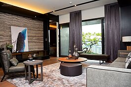 空間設計屬方正格局，此案方向為坐東北、朝西南，圖片為本案實品屋客廳