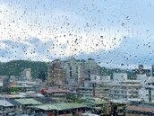 梅雨季衣服曬不乾、室內飄霉味？他揭「家裡這5處」是黴菌重災區
