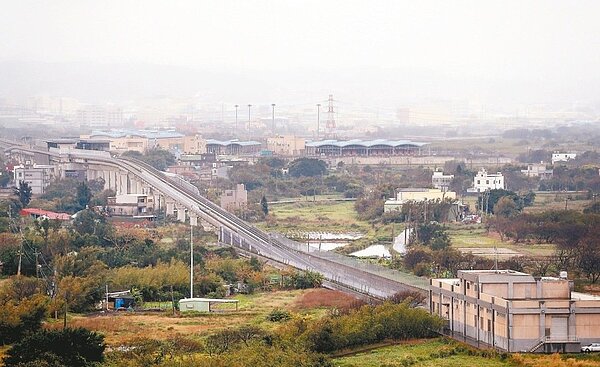 機捷沿線附近工業區土地近年來增值潛力大。 記者陳嘉寧／攝影