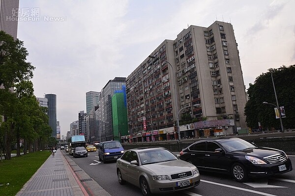 信義區大型商辦群聚示意圖。（好房網News記者陳韋帆／攝影）