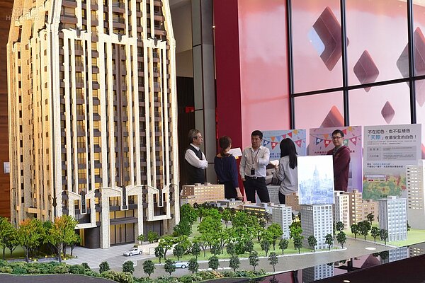 小資女想買房被勸退,「妳嫁給有錢人就好了」。(好房網News記者 陳韋帆/攝影)