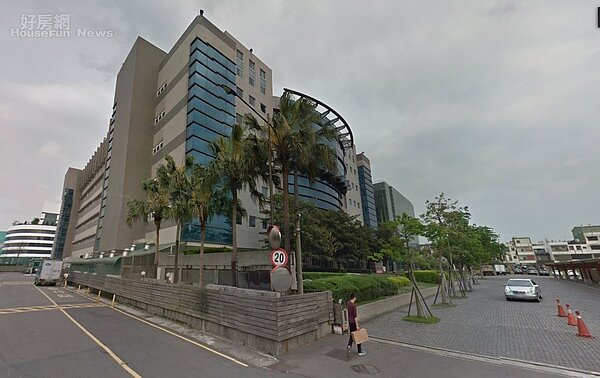 宏達電繼去年底處分桃園廠辦之後,2日晚間公告,再次處分桃園廠區閒置土地。(翻攝自google map)